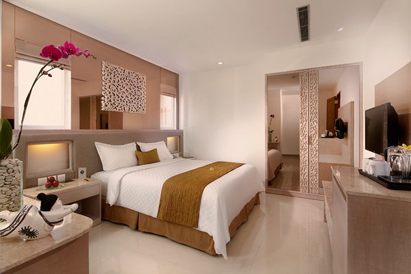 BALI - KUTA ANGEL Luxurious Living Hotel