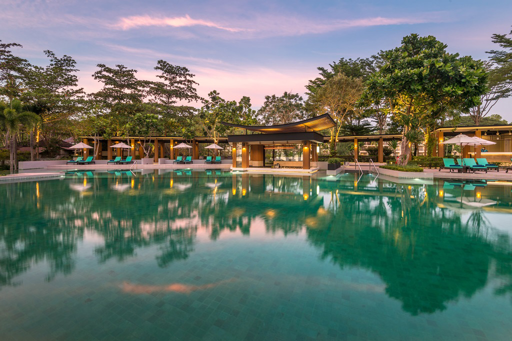 Dusit Thani Krabi Beach Resort, Thailand